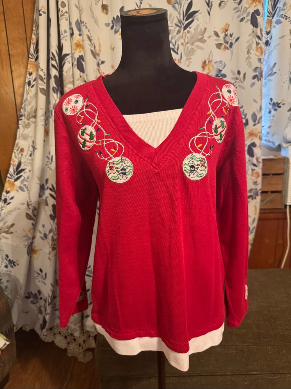 Bonnie Evans Red Crewneck Sweater